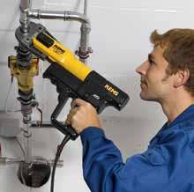 REMS Power-Press ACC Elektrohydraulický radiální lis s nuceným chodem Univerzální, praktický elektrický nástroj s nuceným chodem na výrobu lisovaných spojení všech běžných systémů s lisovanými
