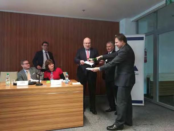 První publikací je Praktická pomůcka pro Výbory pro audit příklady dobré praxe pro nově zřízené nebo začínající Výbory pro audit, která je rozdělena do deseti kapitol.