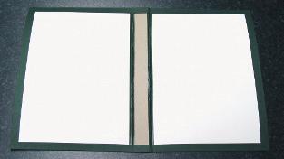 Téma čísla Svět tisku 03/2009 64 objevují, nepatří samozřejmě k nejlevnějším, a také zvyšování počtu výrobních operací nutných u těchto speciálních úprav není zadarmo.