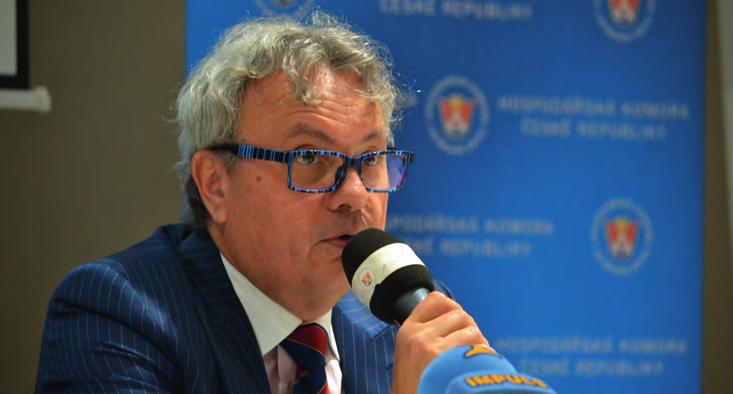 zprávy z komory a z domova Velká část podnikatelů zatím euro nepotřebuje Foto: 9x HK ČR Hospodářská komora rozpoutala veřejnou i mediální diskuzi o přijetí eura.