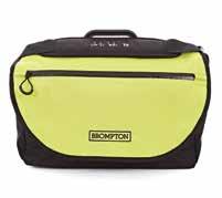 Objem 31 litrů Rozměry š 420 x v 300 x h 270 Brašna S Bag Brašna ve stylu