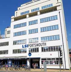Portsmouth Language Specialists International 30+ počet obyvatel 210 000, jihovýchodní pobřeží Anglie Language Specialists International (LSI) si získala vynikající jméno především díky vysokému
