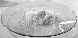 Hydrogenfosforečnan amonný Plodina Proti čemu Způsob přípravy postřikové kapaliny Dávka ZL (množství vody/ha) Častost aplikace Sady (třešně, švestky, olivy, citrusy )-Mediterán