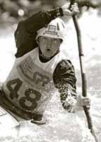 slalomář Michal Martikán, dvojnásobný olympijský vítěz (2004, 2008) v kategorii C1 1969 Vznikla Dukla Trenčín v rámci snah slovenského národa o rovnoměrné