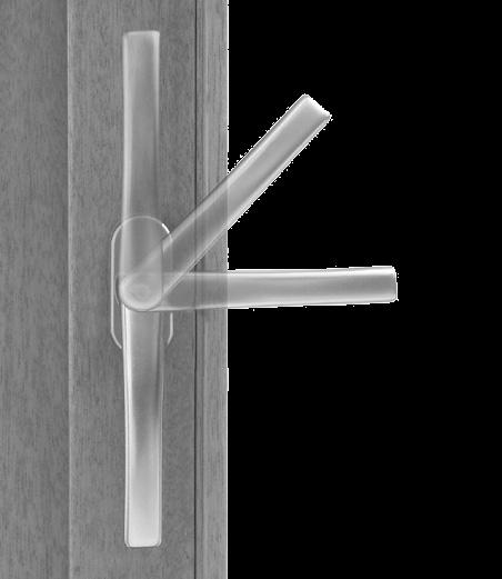 Polohu mikroventilace mají pouze okna s kováním umožňujícím otevírání a sklápění (OS), mimo oken menších než 600x600 mm, atypických a jiných, kde toto kování nelze z jakéhokoliv důvodu použít.