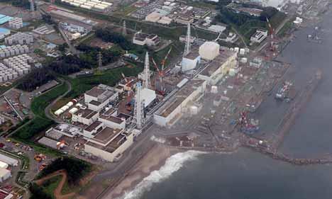 E L E K T R O E N E R G E T I K A Japonská jaderná energetika po roce 2011 Havárie v jaderné elektrárně Fukušima se stala nejen největší podobnou nehodou od Černobylu v roce 1986, ale také předzvěstí