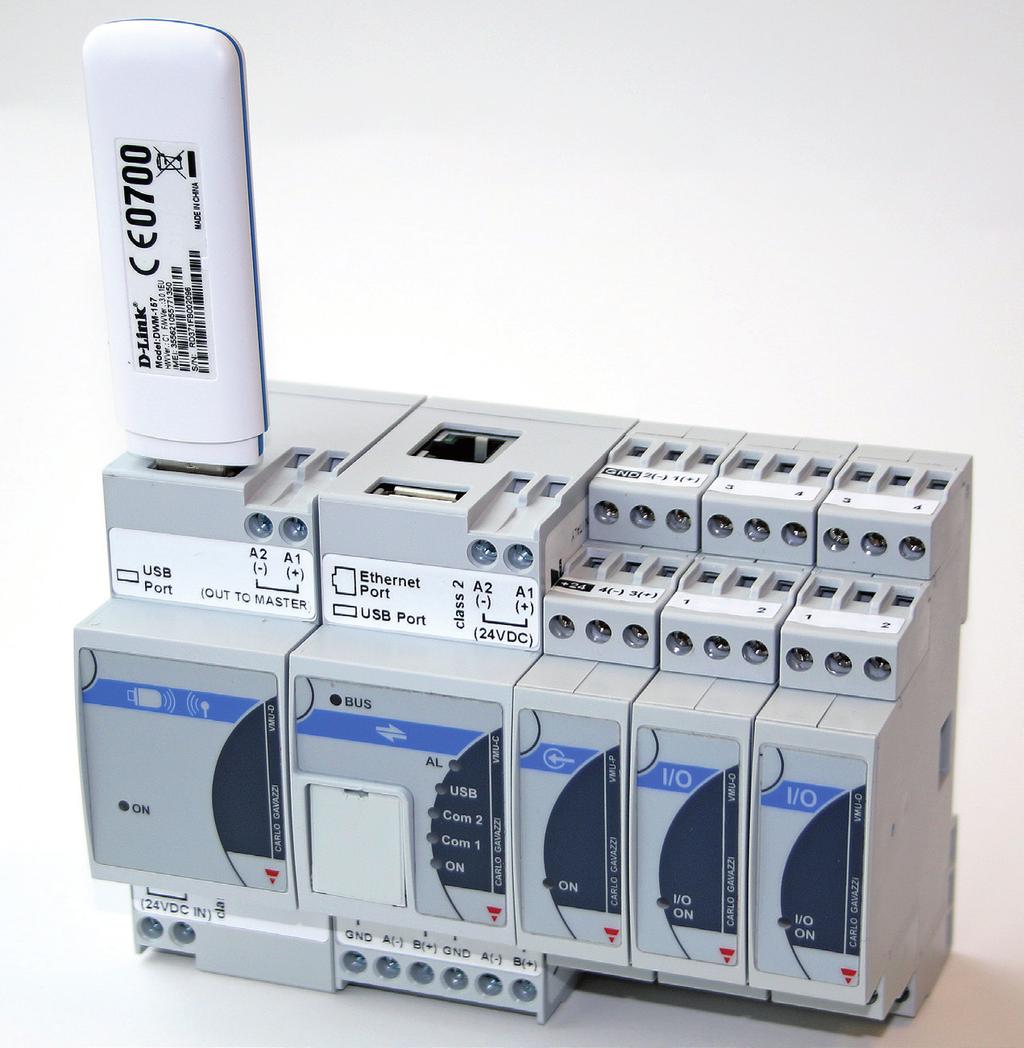 Centrála shromažďuje informace o spotřebě z připojených elektroměrů (elektřina), senzorů na průtokoměrech (voda, plyn, tlakový vzduch apod.
