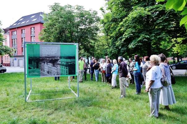 Realizace projektu Domek strážce Kopeckého pramene Za posledního královského purkmistra Plzně Martina Kopeckého byly na Lochotíně založeny lázně a položen tak základ města coby lázeňského centra