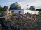 257320540 l e-mail: informace@observatory.cz http://www.observatory.cz l Otevírací doba:denně kromě pondělí; úterý - pátek 19-21 h, sobota a neděle 11 18a 19-21 h. Podzimní prázdniny : svátek 28. 10.