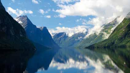 Švédsko, Norsko poznávací zájezd NORSKO NEJKRÁSNĚJŠÍ FJORDY Oblíbený a také nejdéle prodávaný poznávací zájezd do Norska a Švédska. Právem jej proto považujeme za klenot mezi našimi zájezdy.