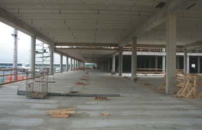Obr. 3 Stropní konstrukce s modulem 12/12 m Obr.