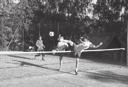 Svět tisku 7 8/2008 17 Nohejbalový turnaj Grafotrade Letní měsíce patří neodmyslitelně ke sportu, a proto také celá řada dodavatelských firem pořádá své sportovní akce pro zákazníky a partnery.