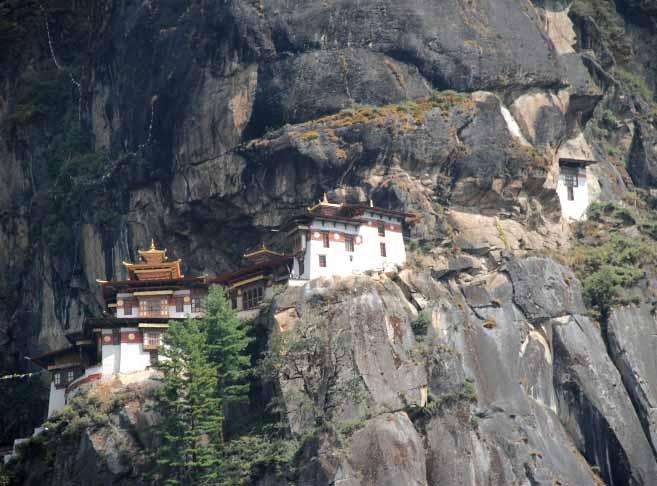 [INB ] Tajemství kultur Nepál, Bhútán, Indie Dillí Kathmandu Swayambhunat Pashupatinath Bauddha Bhaktapur Bhútán/Paro Thimpu Drukgyel Dzong Thimphu Punakha Wangdue Phodrang Paro Indie/Dillí Jaipur