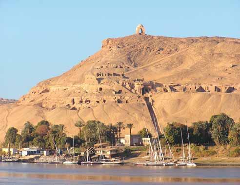 [EII ] Isis Egypt lodí po Nilu s pobytem u moře Hurghada plavba po Nilu Luxor Karnak Edfu Kom Ombo Assuán Abu Simbel (fakult.