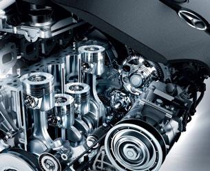 14 Vznětové motory. Silná, účinná a bezproblémová: tak se prezentuje současná technologie vznětových motorů Mercedes-Benz u nové třídy CLA.