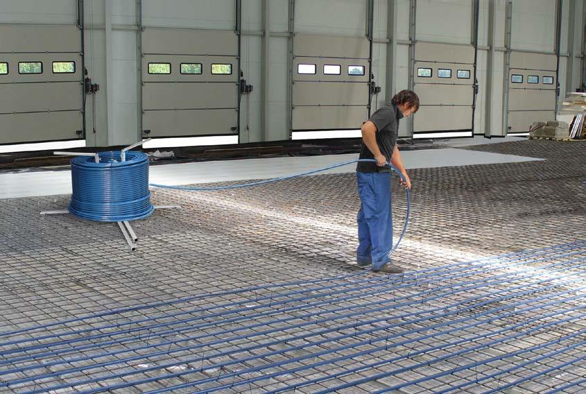 Trubky KAN-therm PE-RT Blue Floor charakteristika Systém KAN-therm dodává pro všechny druhy podlahového topení a chlazení vysoce kvalitní celoplastové polyetylenové trubky PE-RT Blue Floor s