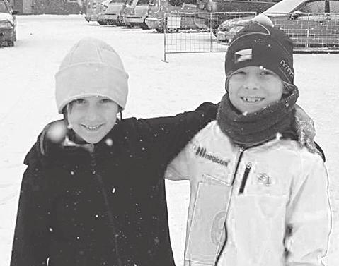 Gabko a Martin Lejnar. FOTA: P. DUBJÁK, L. GABKO Mezi devíti celky se představil i tým ze Zruče nad Sázavou Zručáci vyválčili stříbrný stupínek Josef Tůma zápas, nedali jsme jim nic zadarmo.