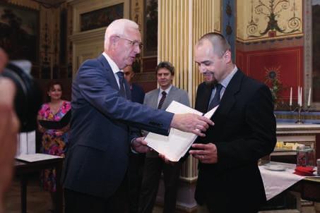 Ceny a medaile Skupina vědců z Ústavu molekulární genetiky získala Cenu AV ČR za dosažené vynikající výsledky velkého vědeckého významu za studium RNA interference u savců.