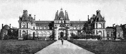 66 Šlechtic podnikatelem Tzw. nowy zamek w Świerklańcu (Neudeck) jego budowniczym byl hrabia Guido Henckel von Donnersmarck (1830 1916).