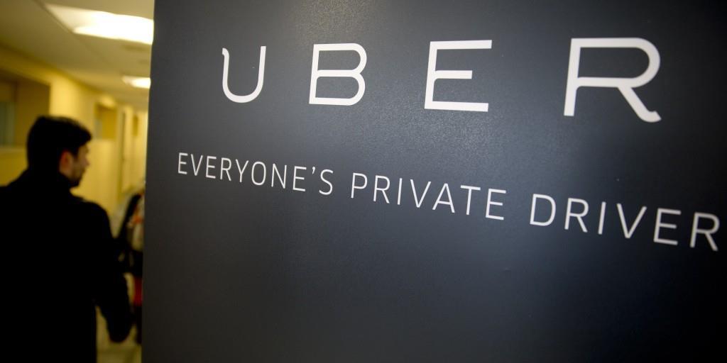 Uberu unikla data o 57 milionech zákazníků a zaměstnanců Provozovatel alternativní taxislužby, společnost Uber, čelí dalšímu skandálu.