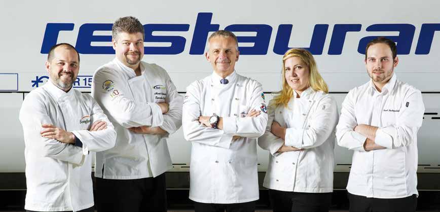 Vážení hosté, poslední sezónní nabídka ČD Restaurant tohoto roku Vás přenese na Jižní Moravu do regionu slunce, vína a nádherné krajiny. Do regionu, který je proslulý svou pohostinností.