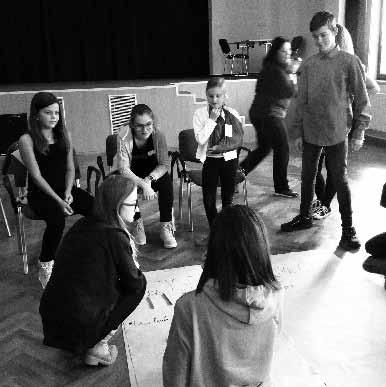 Děkujeme všem aktérům, kteří se na organizaci projektového dne podíleli. Zuzana Chlandová, IX. A Celodenní workshop žákovských parlamentů ZŠ TGM a ZŠ JAK 23 Ve středu 25.