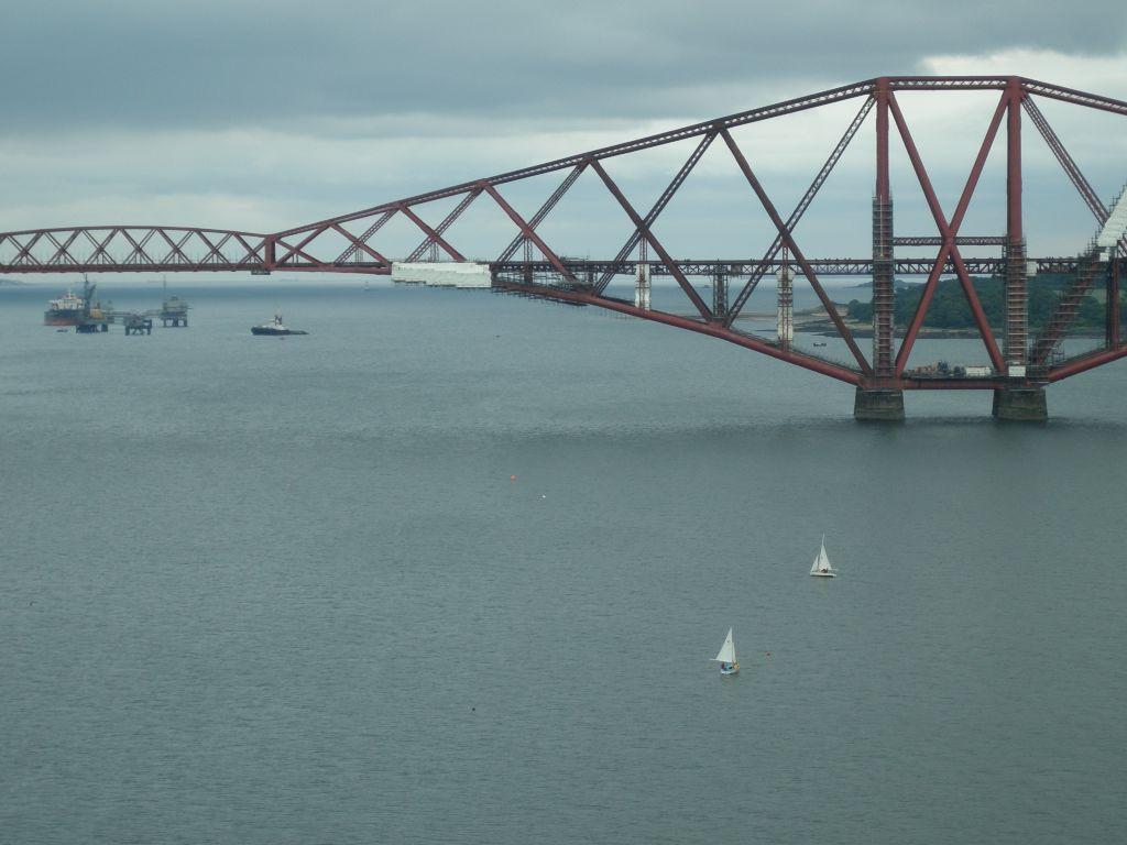 Firth of Forth, Edinburgh, Skotsko 2 466 m dlouhý