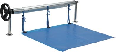 6 Navíjecí zařízení ruční The reel system handy Navíjecí zařízení The reel system Určeno pro navíjení krycích plachet bazénů a to zejména solárních a termoizolačních.