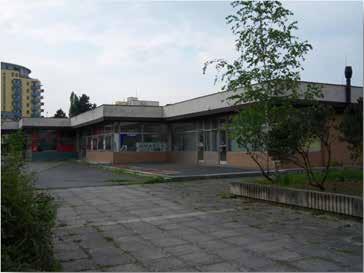10. Budova pavilon A, Ve Lhotce 814 a pavilion B (položka 25), na pozemku parc. č. 254/6 o výměře 615 m2 a na pozemku parc. č.254/5 o výměře 96 m 2 vše v k.