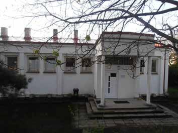38. Budova na Cikorce 1740/2, na pozemku parc. č. 1653/5 o výměře 215 m 2 v k. ú.