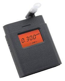 ź Přesnost 0,001% BAC 01 902 Alkohol tester BLACK, digitální ź Účinný elektrochemický senzor ź Rozsah 0-4
