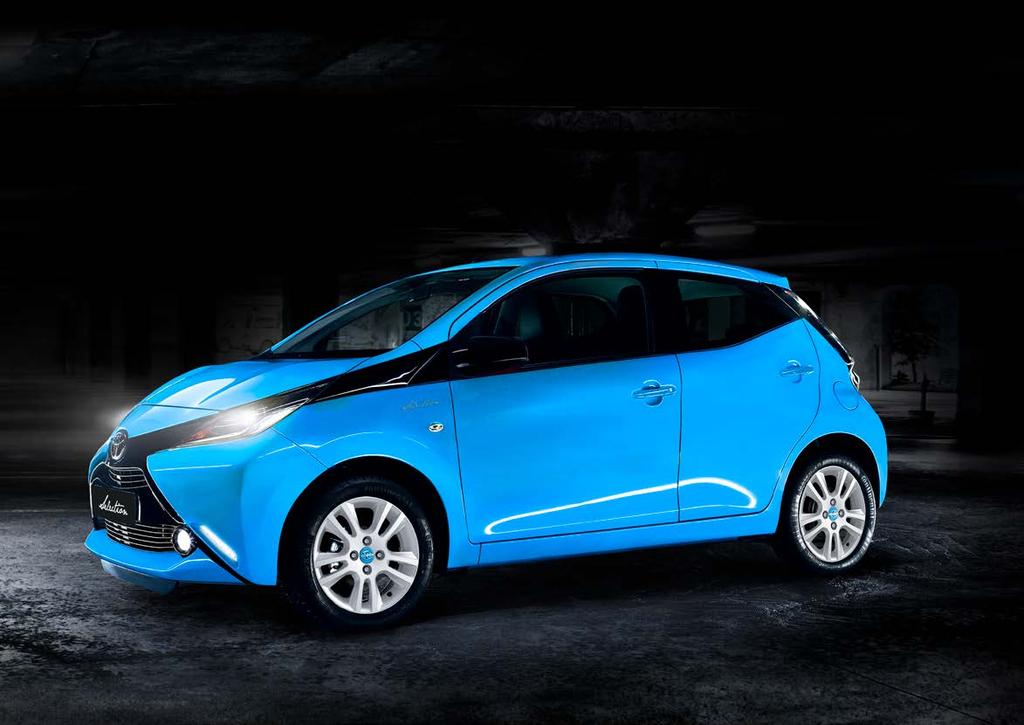 AYGO X-PRESSIVE Modrá a černá.