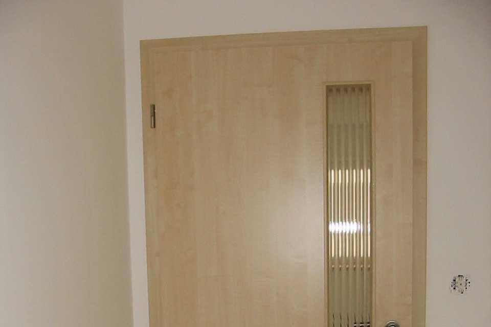 Vnitřní dveře CAG - typ Primum P - koupelny, technická místnost CAG - typ Fénix I, SZ - obývací pokoj, pokoje povrch - laminát bílý, šedivý, akácie světlá, akácie tmavá, dub přírodní, dub bělený, dub