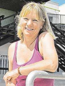 Tygřiceseperouoligu Posílila nás isvěřenkyně Jarmily Kratochvílové, říká trenérka Jitka Šafránková 5plus2 ROZHOVOR JAROSLAV PEŠICE BEROUN Před rokem dostala berounská Lokomotiva nové koleje