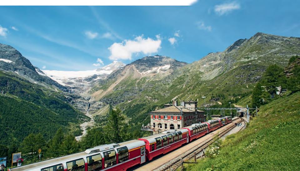 Bernina Express od ledovcu k palmám Překročte Alpy tím nejzajímavějším