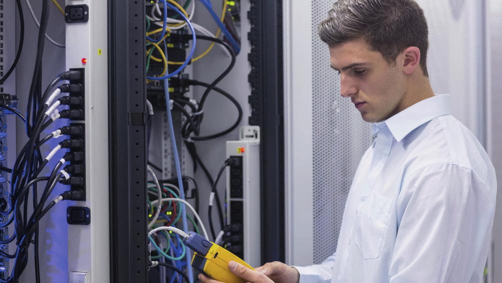 Profesní sociální sítě Z dlouhodobého hlediska se osvědčí, když je kontraktor aktivní na profesních sociálních sítích, zejména na LinkedIn, kde si buduje svou síť kontaktů.