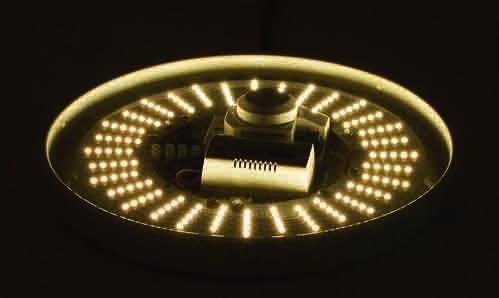 Všeobecné informace LED svítidla pro maximální energetickou účinnost Züblin LED kruh studená bílá 55 K Züblin LED kruh teplá bílá 31 K Nová série LED svítidel firmy Züblin se vyznačuje vynikající