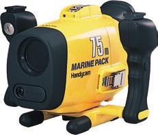pouzdro MarinePack. Je rovněž vodotěsné do 75 m, má výkon 20 W a napájet jej můžete klasickým akumulátorem infolithium řady M. cena 12 100 Kč www.sony.