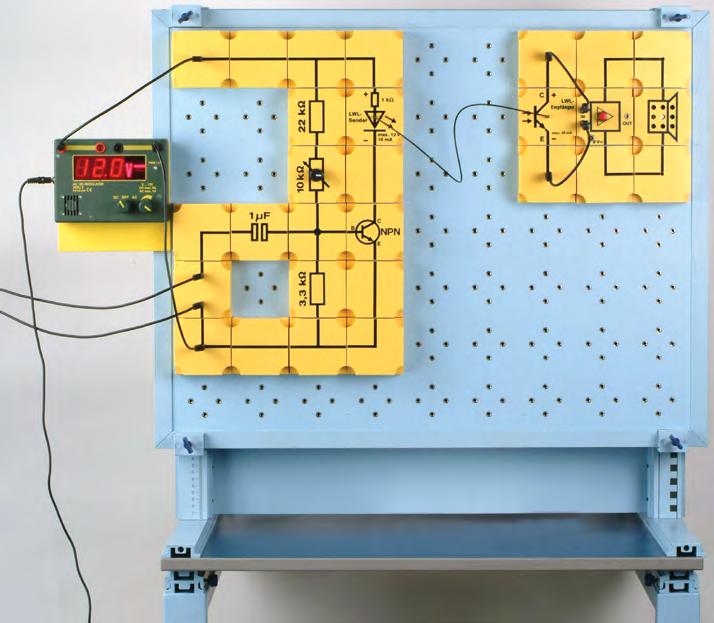 DSP tyristor, oboustranně řízený DE920-8G 1 DSP triak 4A DE920-7R 1 DSP zobrazovač směru el.