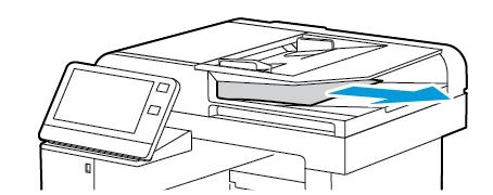 Údržba Čištění tiskárny Čistění vnějšího povrchu Vnější povrch tiskárny čistěte jednou za měsíc.