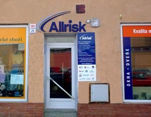 NOVINKY Šlapanice divize: Pojištění, Právní ochrana, Finance Čechova 384/25 664 51 Šlapanice (naproti OD ALBERT) Provozní doba: Po, St: 9.00 18.