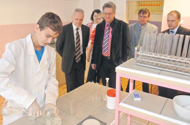 Čtrnáctideník pro Litvínov, Meziboří, Horní Jiřetín a okolí Internetové stránky Litvínova: www.litvinov.cz E-mail redakce: radnice@mulitvinov.cz Číslo 4 ročník XXII. 1. 3.