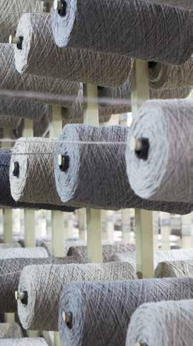 ..57 since 1918 MODERNÍ FIRMA S DLOUHOU HISTORIÍ Zkušenost několika generací ve výrobě koberců zaručuje, že výrobky Edel Carpets jsou nejlepší