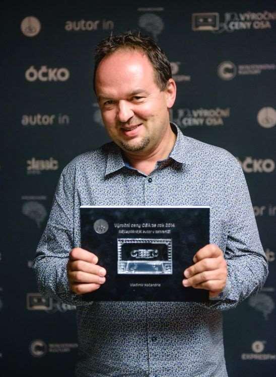 Inkubátor pořádané serverem ilegalne.cz zvítězil s písní Styky v kategorii pop. Jeho píseň Anděl byla v roce 2008 nejhranější písní na serveru Bandzone.cz. Získal také nominaci na cenu české hudební akademie Anděl za debutové album Návod ke čtení manuálu.