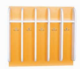 Katalog Nábytek 2017-2018 Koupelnové poličky 68 cm Koupelnové poličky jsou vyrobeny z vysoce kvalitní laminátové dřevotřísky.
