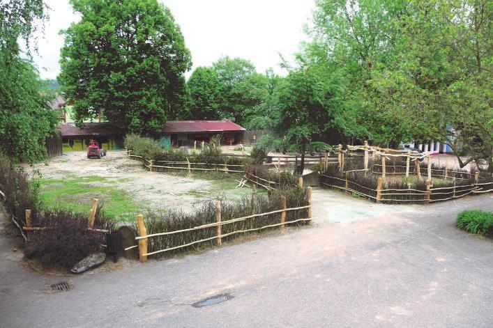 Přípravy na otevření jihoafrické vesničky