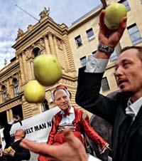 prvoligových fotbalových týmů nemají za sponzora sázkovou kancelář.