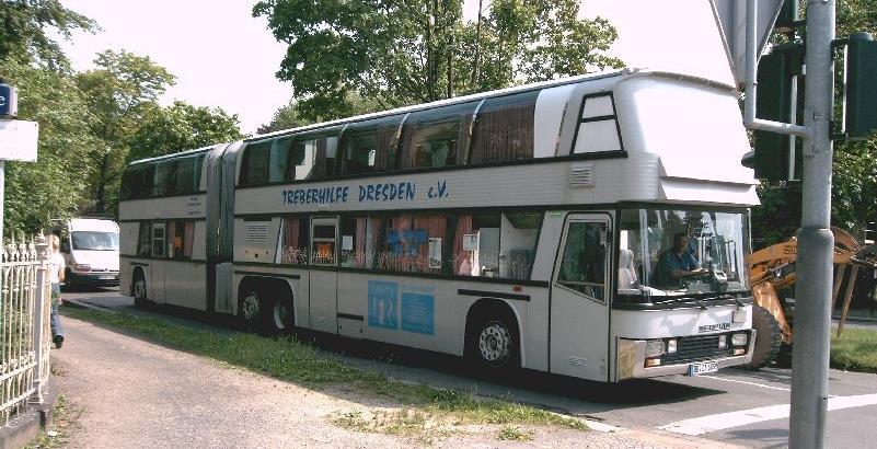 autobusy Neoplan