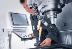 dmg mori lifecycle services 15 preventivní servis kontrola geometrie Po delším provozu se může změnit přesnost Vašeho stroje.