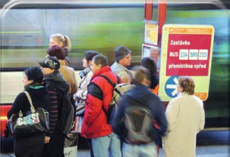 Bezbariérově přístupné stanice metra v Praze Linka A (5 stanic ze 13) Linka B (14 stanic ze 24) Linka C (15 stanic ze 2) Dejvická, Muzeum, Strašnická, Skalka, Depo Hosvař Zličín, Stodůlky, Luka,